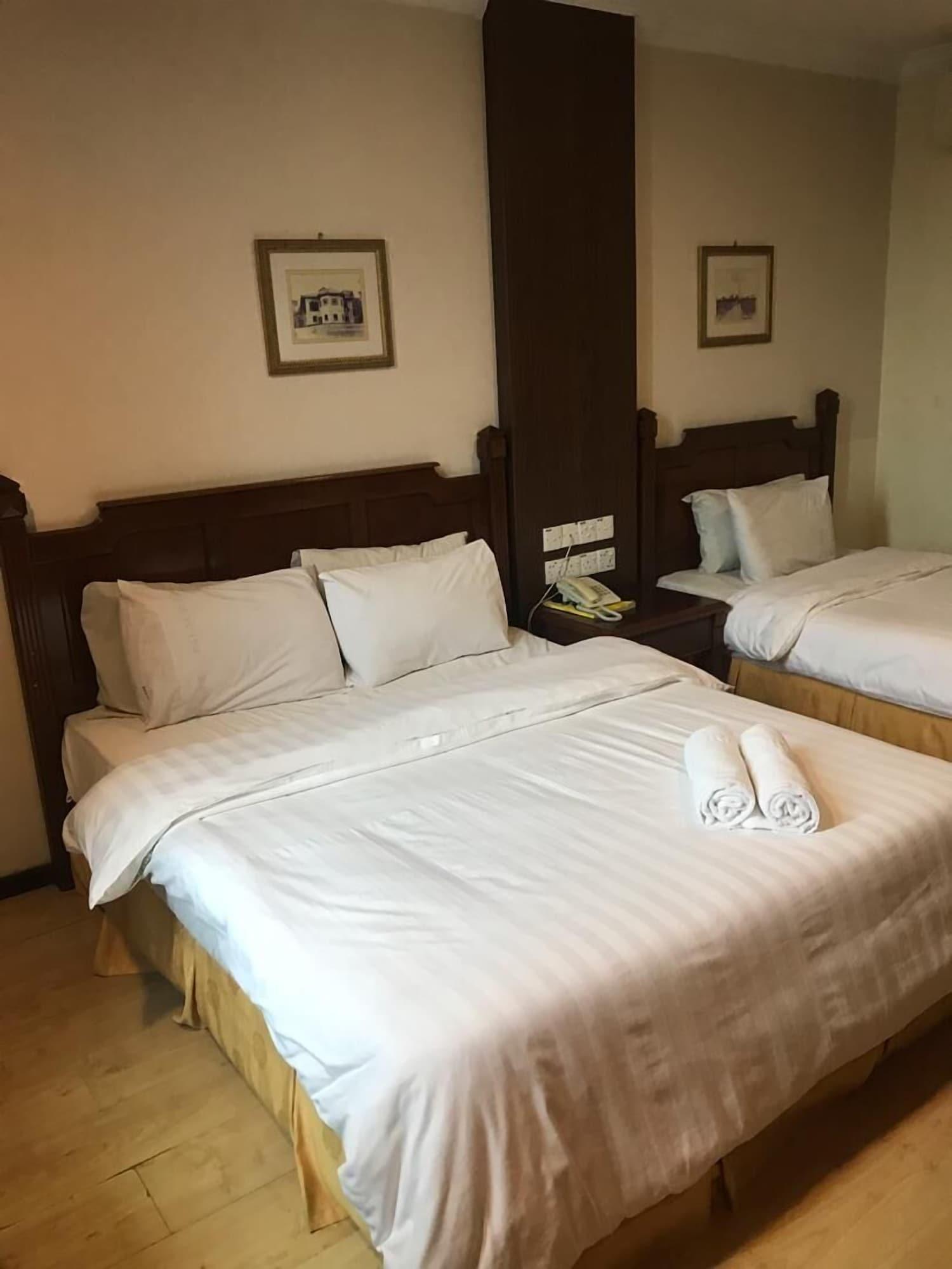 Regal Court Hotel كوشنج المظهر الخارجي الصورة