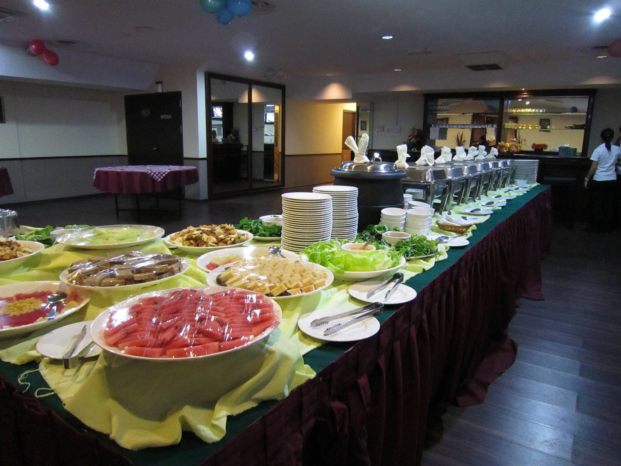 Regal Court Hotel كوشنج المظهر الخارجي الصورة