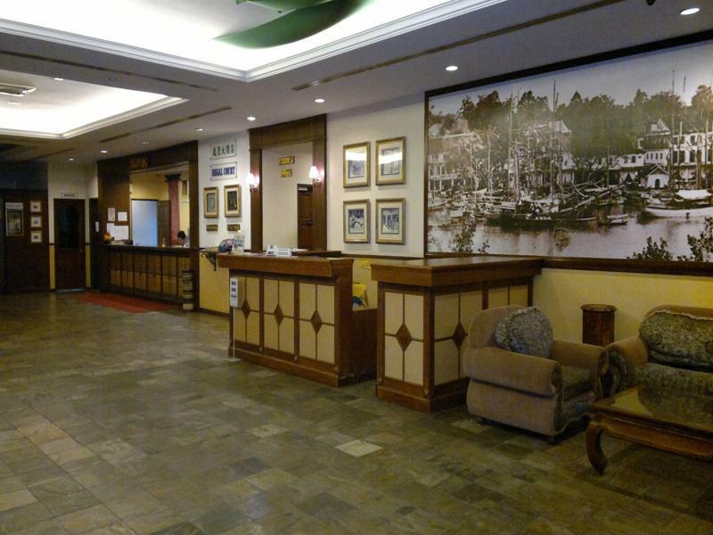 Regal Court Hotel كوشنج المظهر الخارجي الصورة